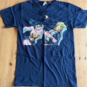 Wonder Woman and Trump t-shirt, good condition.
